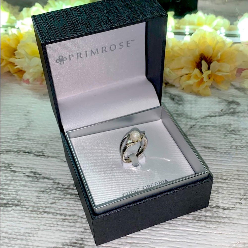 Stackable Silver Pearl Crystal Rings - 2 Bands 10$